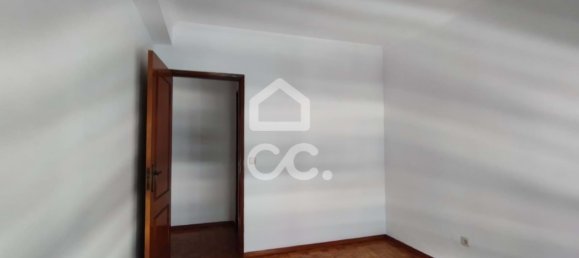 Квартира с 3 спальнями в Повуа ди Варзин, Португалия № 54764 13