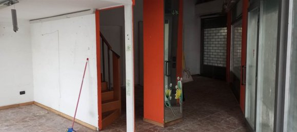 52m² Commercial property in La Spezia, Italy No. 183986 5