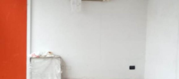 52m² Commercial property in La Spezia, Italy No. 183986 6