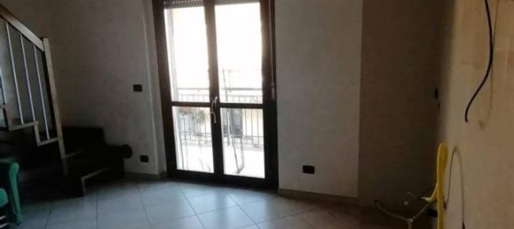 Квартира с 2 комнатами в Турин, Италия № 144632 5