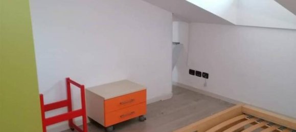 Квартира с 2 комнатами в Турин, Италия № 144632 14