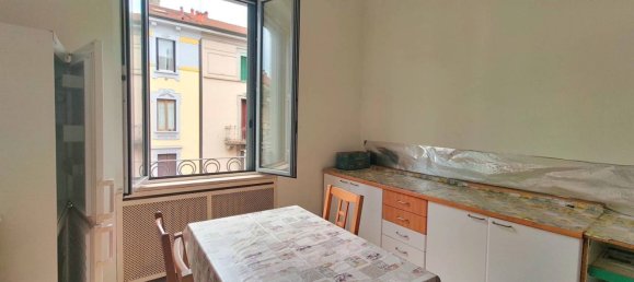 1 chambre Appartement à Milan, Italy No. 319985 11