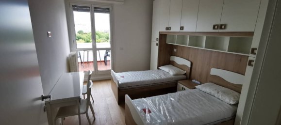 Apartamento de 2 dormitorios en Milan, Italy No. 294600 24