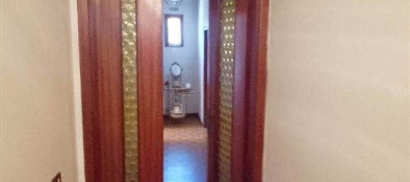 15 rooms House in Borgo San Lorenzo, Italy No. 222440 18