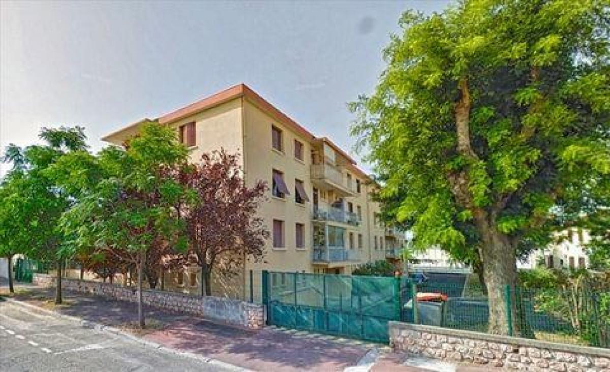 Кондоминиум  с 2 спальнями в Монпелье, Франция № 27430