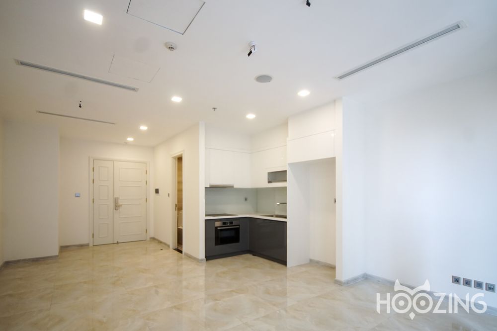 2 bedrooms Apartment in District 1, Vietnam No. 18228