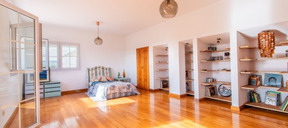 6 bedrooms House in Cadiz, Spain No. 29229 17