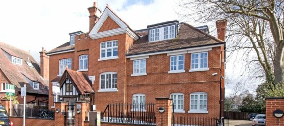 2 bedrooms Apartment in London, United Kingdom No. 3782 2