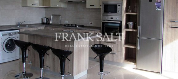 3 bedrooms Apartment in Attard, Malta No. 2497 4