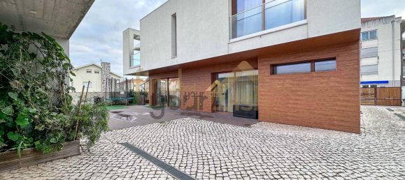 Villa de 7 dormitorios en Sao Martinho do Porto, Portugal No. 143235 38