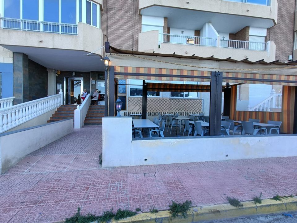 Gewerbliche Immobilie in Torrevieja, Spain, Nr. 278594
