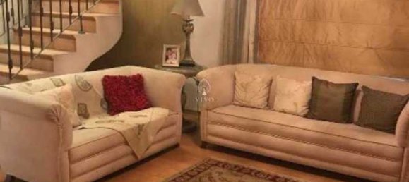 5 bedrooms Villa in Limassol, Cyprus No. 19080 4