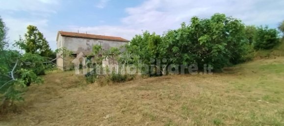 4 bedrooms House in Monteprandone, Italy No. 147486 6