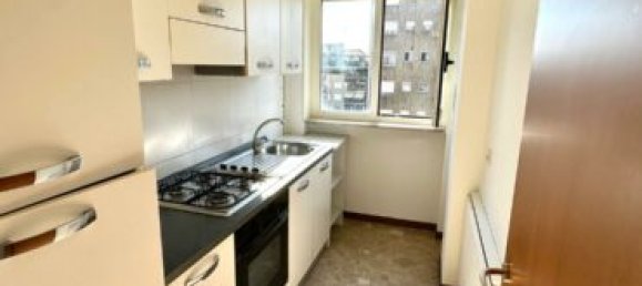 2 bedrooms Apartment in Milan, Italy No. 332500 17