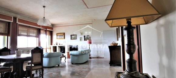 7 rooms Apartment in Coriano, Italy No. 128931 6