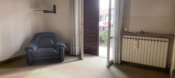 Apartamento de 5 habitaciónes en Renate, Italy No. 182411 11