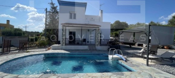 3 bedrooms Villa in Crete, Greece No. 8420 2