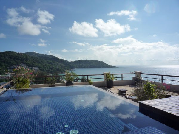 4 bedrooms Apartment in Kata, Thailand No. 8111