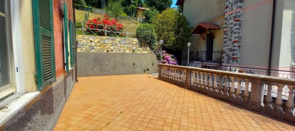 5 rooms Apartment in Uscio, Italy No. 271198 3