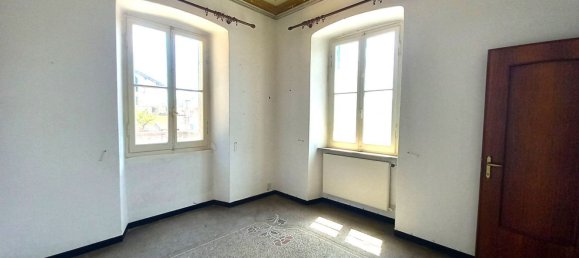 5 rooms Apartment in Uscio, Italy No. 271198 6