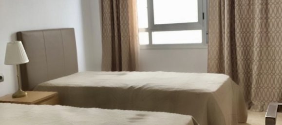 Apartamento de 2 dormitorios en Marbella, Spain No. 10022 10