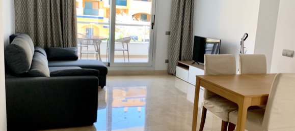 Apartamento de 2 dormitorios en Marbella, Spain No. 10022 5