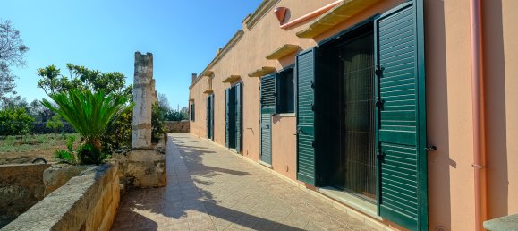 Villa de 4 dormitorios en Sannicola, Italy No. 231381 29