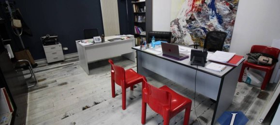 5-Zimmer Lagerhaus in Caronno Pertusella, Italy, Nr. 316976 8