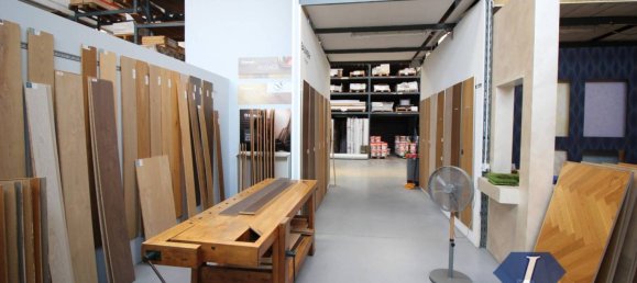 5-Zimmer Lagerhaus in Caronno Pertusella, Italy, Nr. 316976 18