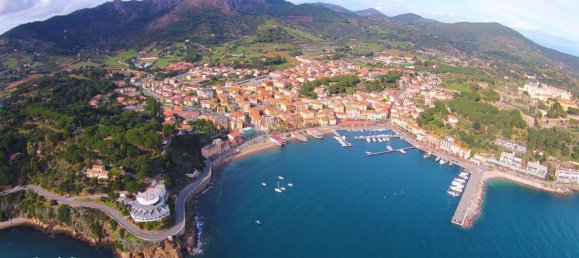 3 غرف نوم شقة في Porto Azzurro, Italy رقم 375869 2