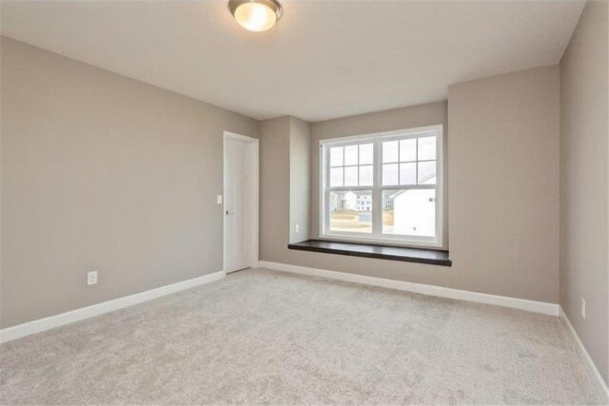 4 bedrooms House in Maple Grove, USA No. 412727