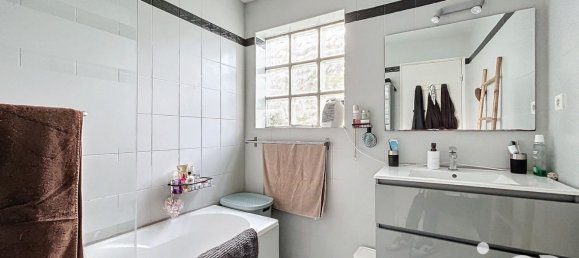 Adosado de 3 dormitorios en Chatillon-sur-Marne, France No. 46230 24