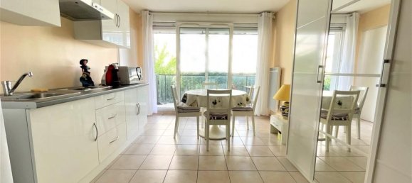 Studio in Roubaix, France, Nr. 159624 2