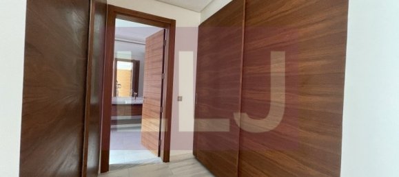 4 bedrooms Villa in Saadiyat Island, UAE No. 53885 9