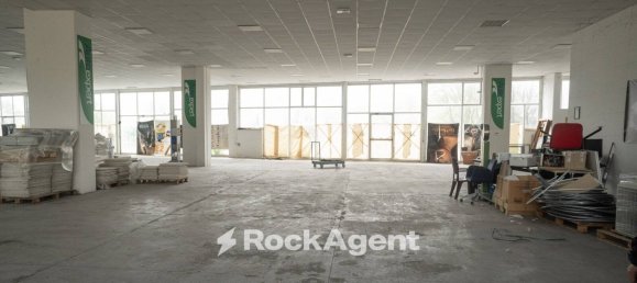 Gewerbliche Immobilie in Tito, Italy 6000m², Nr. 296450 11