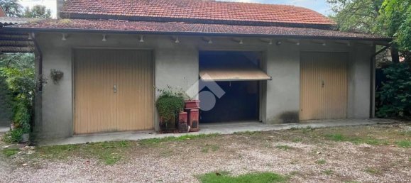 4 bedrooms House in Molinella, Italy No. 310066 19