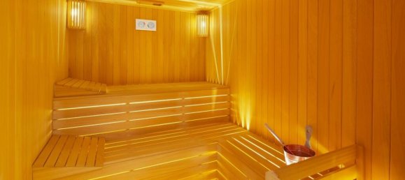 5 Schlafzimmer Villa in Marbella, Spain, Nr. 73052 12