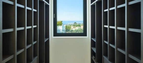 5 Schlafzimmer Villa in Marbella, Spain, Nr. 73052 11