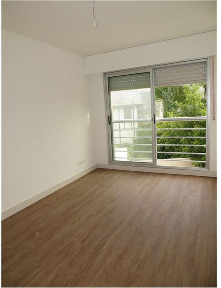 Квартира с 2 спальнями в Монтевидео, Уругвай № 10485