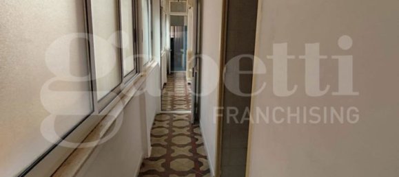 3 bedrooms Apartment in Taranto, Italy No. 293934 21