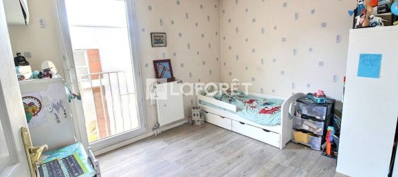2 Schlafzimmer Wohnung in Gennevilliers, France, Nr. 177348 6