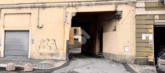 16m² Garage in Genoa, Italy No. 79156 2