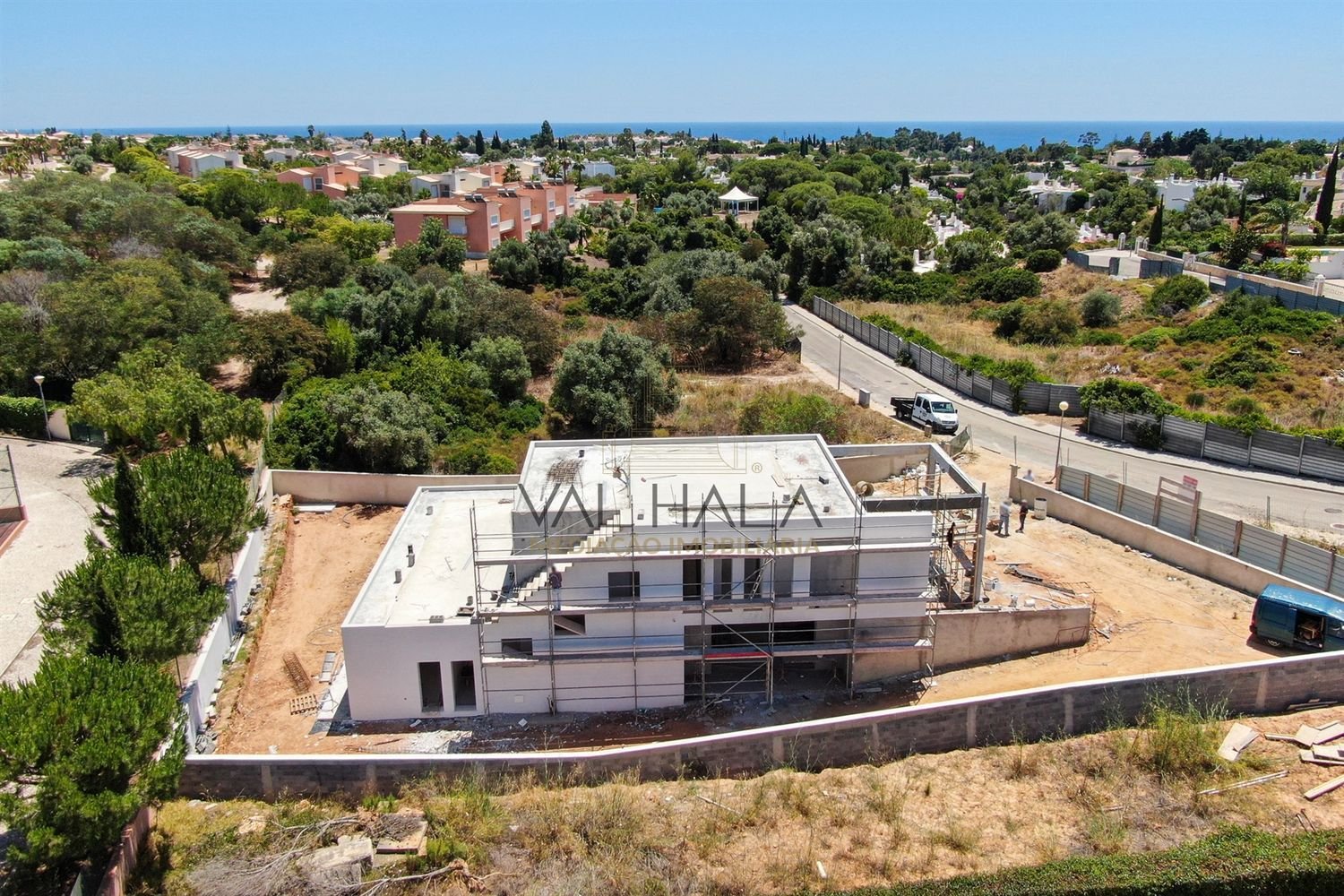 4 bedrooms House in Lagoa, Portugal No. 28487