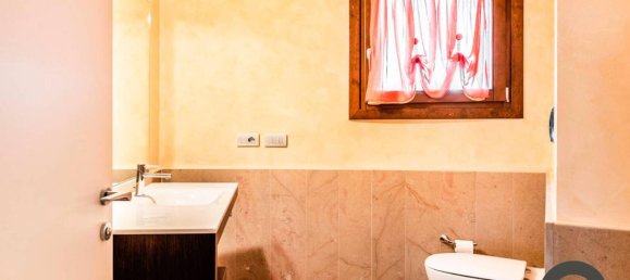 8 rooms Villa in Arcisate, Italy No. 39337 44