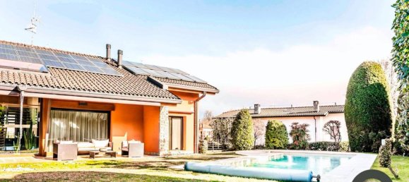 8 rooms Villa in Arcisate, Italy No. 39337 8