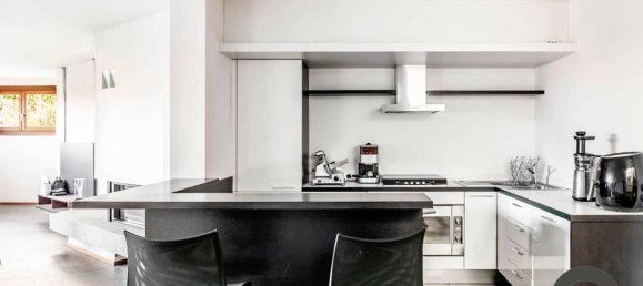 8 rooms Villa in Arcisate, Italy No. 39337 39