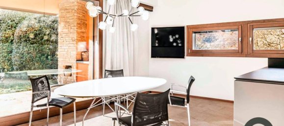 8 rooms Villa in Arcisate, Italy No. 39337 19