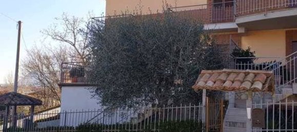 Villa de 5 habitaciónes en Avellino, Italy No. 146401 8