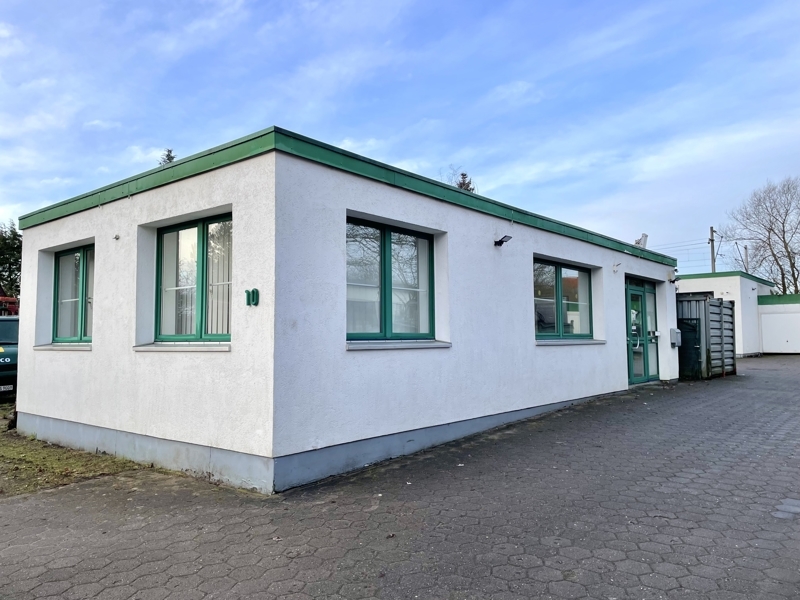  Building in Stormarn, Germany No. 25345