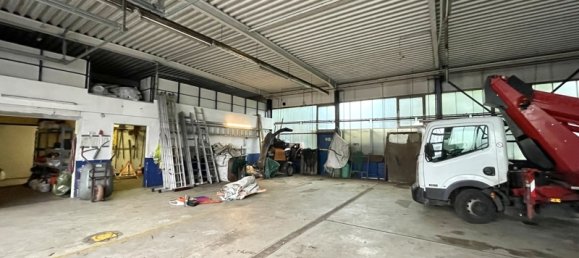  Building in Stormarn, Germany No. 25345 25